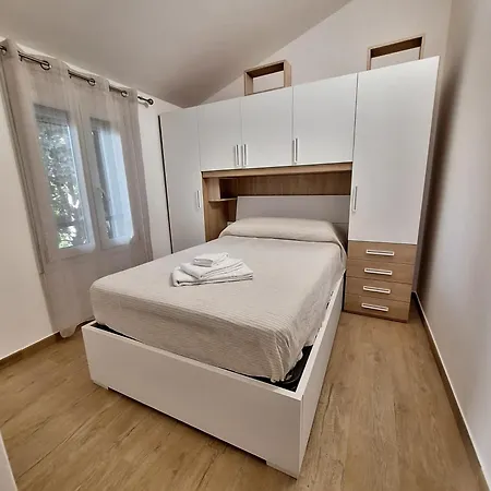 Apartment Casa Martin 2 Tole