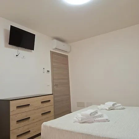 Lägenhet Casa Martin 2 *